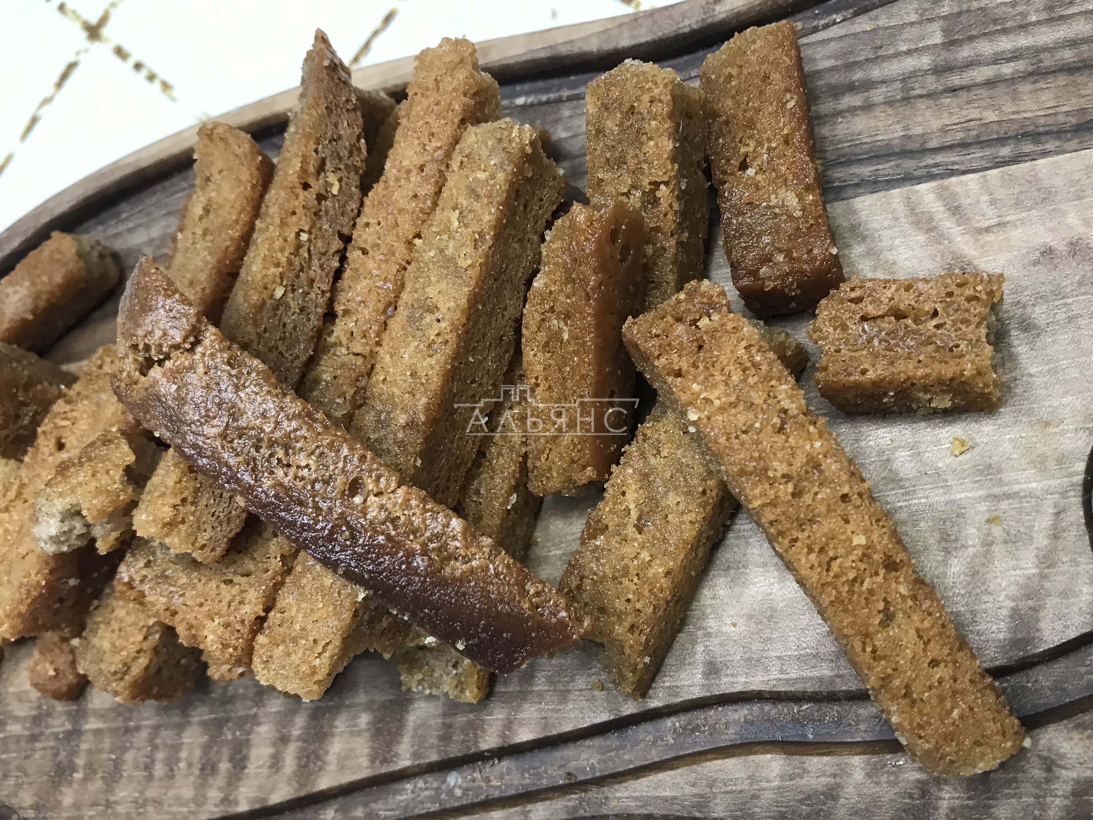 Деревенские гренки с чесноком в Новокуйбышевске