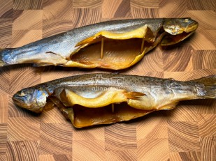 Белый амур холодного копчения: Форель радужная х/к