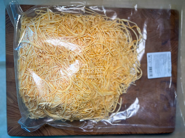 Сырный продукт ФЕРМЕРСКИЙ паутинка с паприкой в Новокуйбышевске