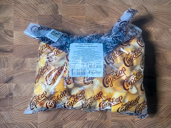 Сыр 1 кг ГОРНЫЙ СЫРОВАР (Бочонок копчёный с паприкой) в Новокуйбышевске